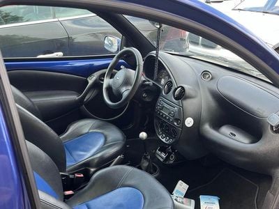 Gebraucht Ford SportKa Sport 95 PS (69 kW) 2004 Blau Kleinwagen