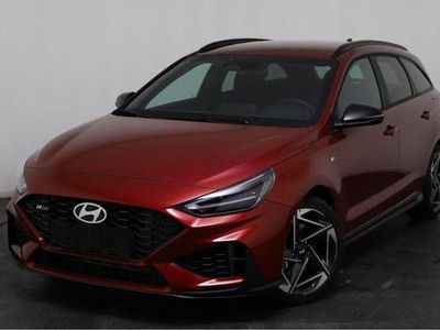 Nuova Hyundai i30 N Line 140 CV (102 kW) 2025 Rosso Station wagon