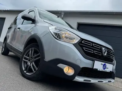 Gebraucht Dacia Dokker Stepway 95 PS (69 kW) 2020 Silber Van / Kleinbus