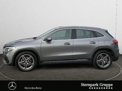 Mercedes GLA220