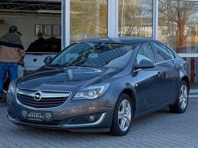 Gebraucht Opel Insignia Edition 136 PS (100 kW) 2016 Grau Limousine
