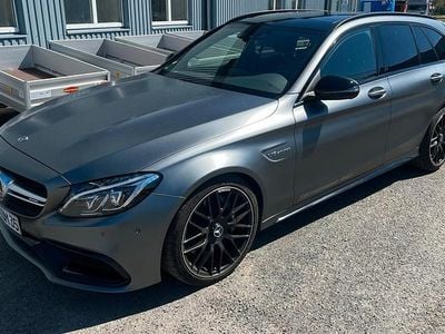 Używany Mercedes C63 AMG AMG 476 KM (350 kW) 2018 Szary Kombi