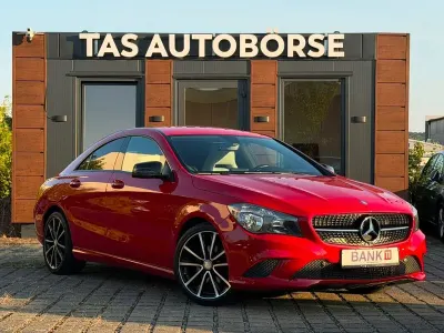 Gebraucht Mercedes CLA180 122 PS (89 kW) 2014 Rot Coupé