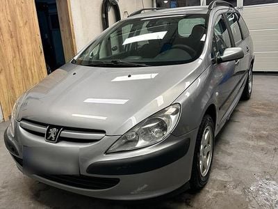 Gebraucht Peugeot 307 95 PS (69 kW) 2004 Grau Kombi