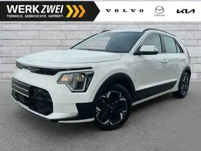 Gebraucht Kia e-Niro Edition 7 150 kW (204 PS) 2023 Clear white SUV