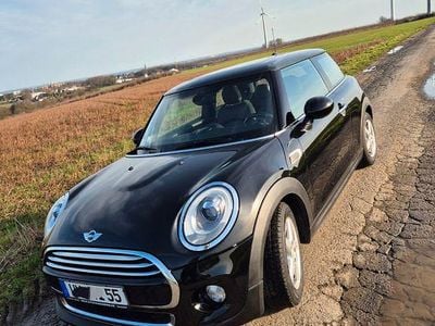 Gebraucht Mini Cooper 136 PS (100 kW) 2016 Schwarz Kleinwagen