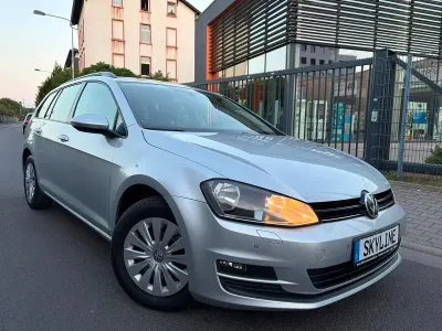 Gebraucht VW Golf VII Trendline 105 PS (77 kW) 2014 Silber Kombi