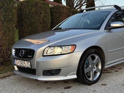 Silber Gebraucht 2008 Volvo V50 R-Design Summum Kombi | 9.000 € (Teuer)