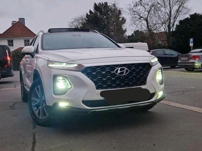 Gebraucht Hyundai Santa Fe Premium 200 PS (147 kW) 2020 Weiß SUV