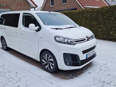 Weiß Gebraucht 2020 Citroën Spacetourer Feel Van / Kleinbus | 19.000 € (Fairer Preis)