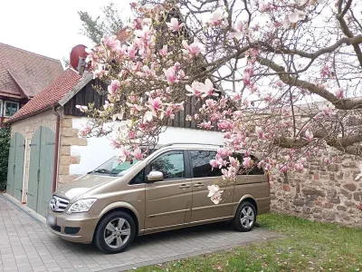 Używany Mercedes Viano Edition 224 KM (164 kW) 2011 Beżowy Minivan