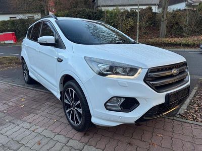 Weiß Gebraucht 2019 Ford Kuga ST-Line SUV | 15.990 € (Fairer Preis)
