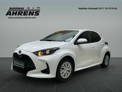 Usata Toyota Yaris Hybrid Comfort 116 CV (85 kW) 2023 Bianco Utilitaria