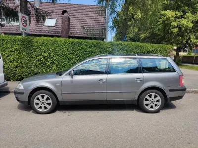 Gebraucht VW Passat 102 PS (75 kW) 2003 Grau Kombi
