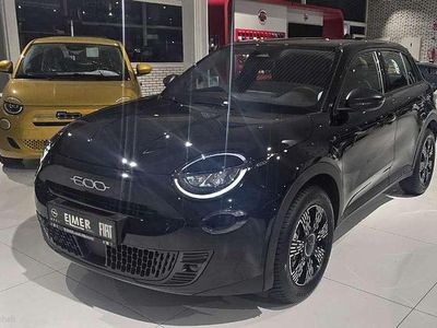 Nouă Fiat 600 101 CP (74 kW) 2025 Negru SUV