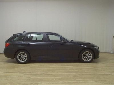 Usata BMW 318 143 CV (105 kW) 2014 Nero Station wagon