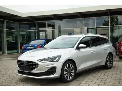 Gebraucht Ford Focus Titanium X 155 PS (114 kW) 2023 Polarsilber metallic Kombi