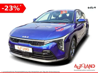 Neu Kia Ceed Sportswagon 150 PS (110 kW) 2026 Azurblaumet. Kombi