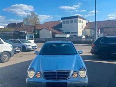 Mercedes E280
