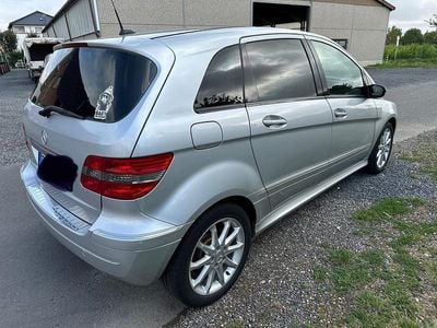 Mercedes B150