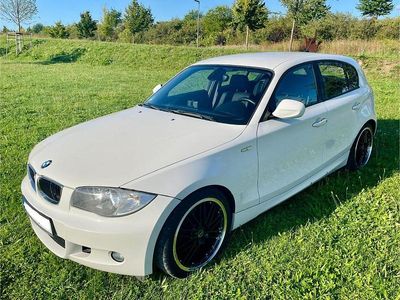 Gebraucht BMW 118 Shadowline 143 PS (105 kW) 2011 Weiß Kleinwagen