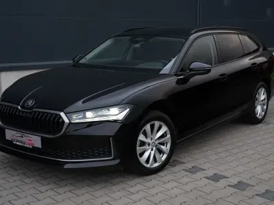 Gebraucht Skoda Superb 150 PS (110 kW) 2025 Schwarz Kombi