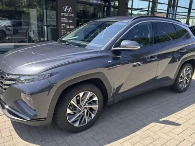 Gebraucht Hyundai Tucson Trend 136 PS (100 kW) 2023 Grau SUV