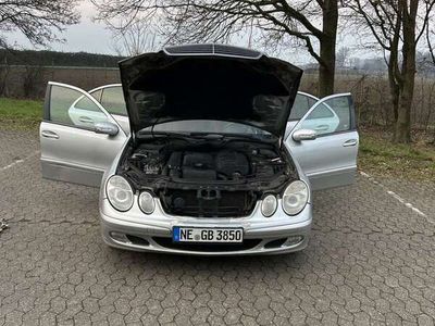 Mercedes E220