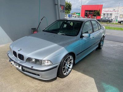 Second-hand BMW 523 170 CP (125 kW) 1997 Argintiu Berlinǎ