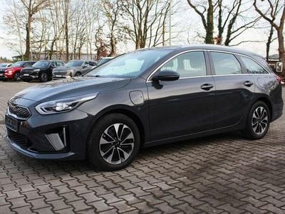 Gebraucht Kia Ceed Sportswagon Vision 141 PS (103 kW) 2020 Grau Kombi