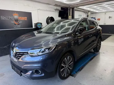Gebraucht Renault Kadjar Bose Edition 131 PS (96 kW) 2017 Grau SUV