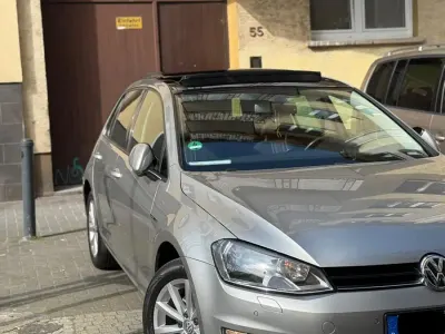 Gebraucht VW Golf VII 110 PS (80 kW) 2015 Silber Kleinwagen
