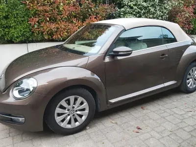 Używany VW Beetle Design 105 KM (77 kW) 2013 Brązowy Hatchback