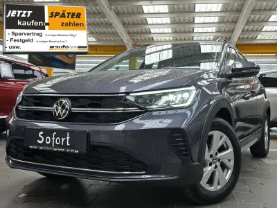 Neu VW Taigo 116 PS (85 kW) 2026 Grau SUV