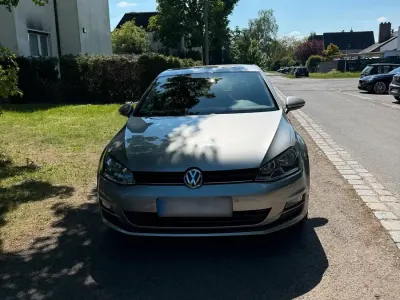 Gebraucht VW Golf VII Edition 86 PS (63 kW) 2014 Grau Limousine