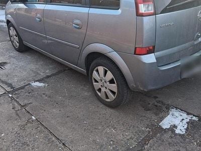 Gebraucht Opel Meriva 101 PS (74 kW) 2005 Silber Van / Kleinbus