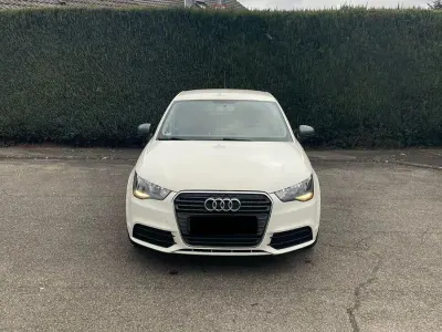 Brugt Audi A1 Sportback Attraction 86 HK (63 kW) 2014 Hvid Hatchback