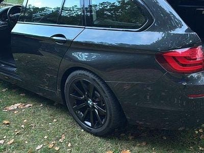 Schwarz Gebraucht 2011 BMW 530 Kombi | 7.900 € (Fairer Preis)