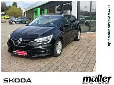 Używany Renault Mégane II Intens 116 KM (85 kW) 2023 Czarny Sedan/Limuzyna