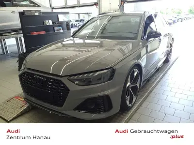 Gebraucht Audi RS4 Comfort 450 PS (330 kW) 2023 Nardograu Kombi