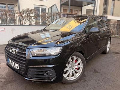 Schwarz Gebraucht 2017 Audi SQ7 Ambiente SUV | 34.900 €