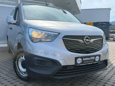 Gebraucht Opel Combo Edition 131 PS (96 kW) 2021 Silber Van / Kleinbus