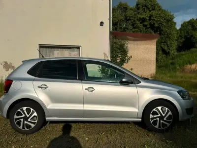 Gebraucht VW Polo 105 PS (77 kW) 2011 Silber Kleinwagen