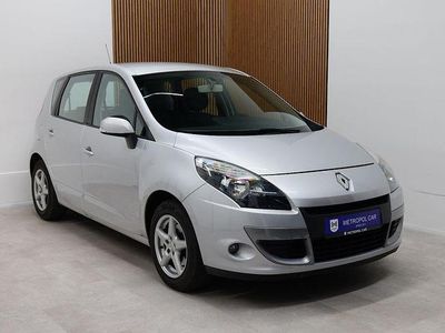 Gebraucht Renault Scénic III Expression 106 PS (77 kW) 2012 Silber Van / Kleinbus