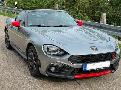 Abarth 124 Spider
