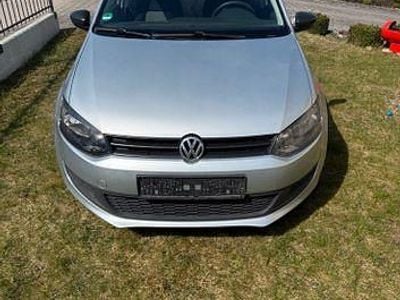 Usata VW Polo Trendline 69 CV (50 kW) 2011 Argento Utilitaria
