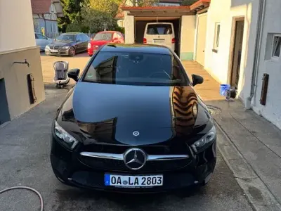 Gebraucht Mercedes A200 163 PS (119 kW) 2018 Schwarz Limousine