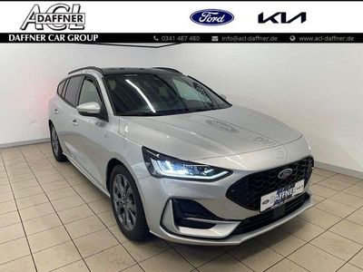 Gebraucht Ford Focus ST-Line X 125 PS (91 kW) 2023 Polarsilber metallic Limousine