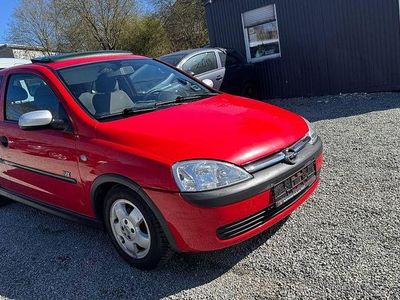 Second-hand Opel Corsa Njoy 75 CP (55 kW) 2002 Roșu Hatchback