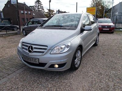 Silber Gebraucht 2011 Mercedes B160 Van / Kleinbus | 10.400 € (Teuer)
